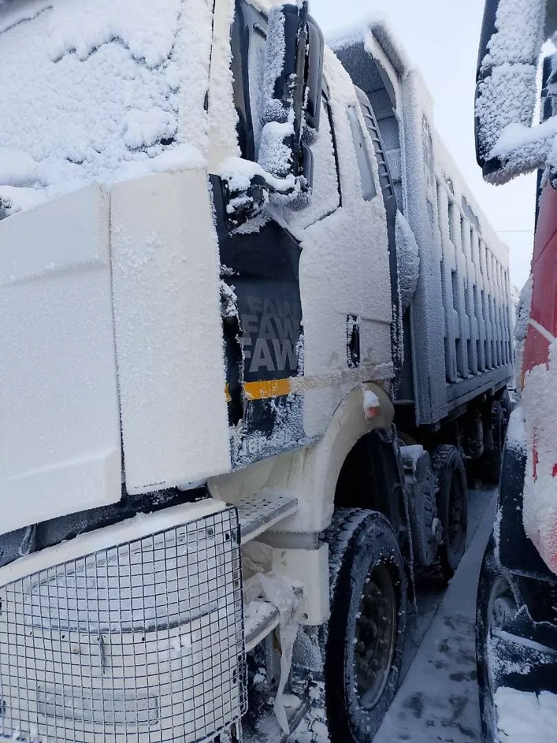 FAW J6 8x4 Самосвал, фото 3