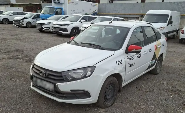 LADA Granta лифтбек