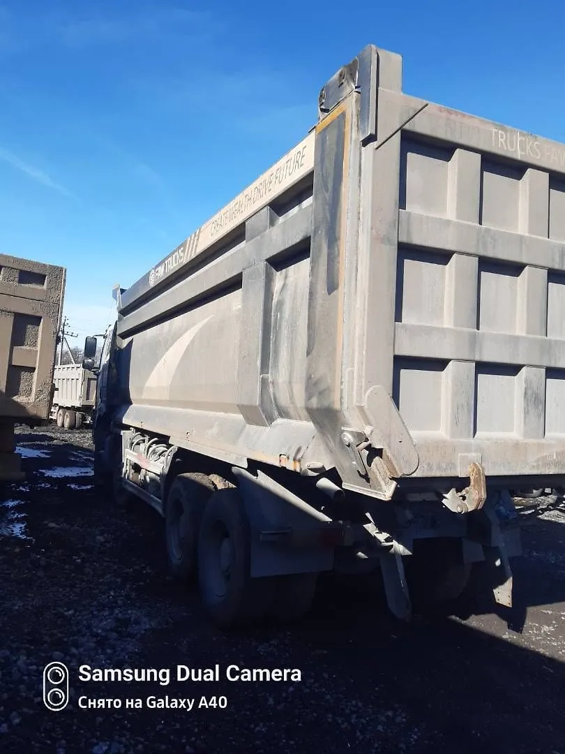 FAW J6 8x4 Самосвал, фото 4