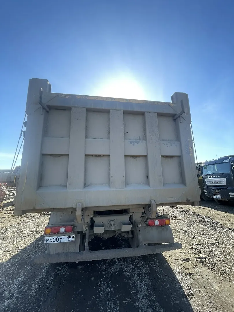 DONGFENG DFH 8x4 Самосвал, фото 4