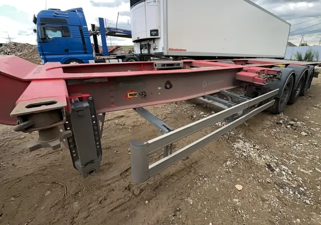 Grunwald 9453 Полуприцеп контейнеровоз 3 оси