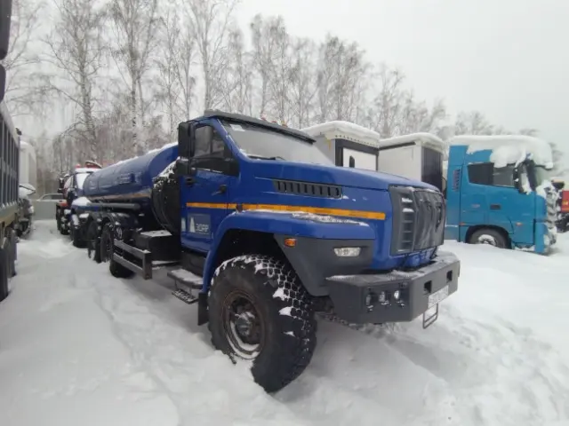 УРАЛ 4320