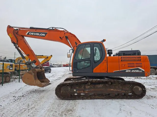 Doosan DX220 Экскаватор, фото 4