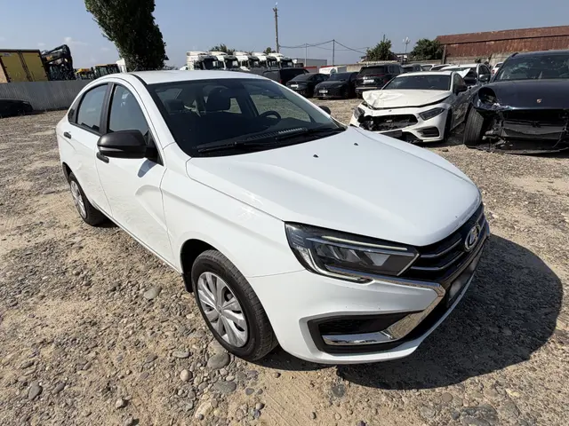 LADA Vesta седан, фото 2
