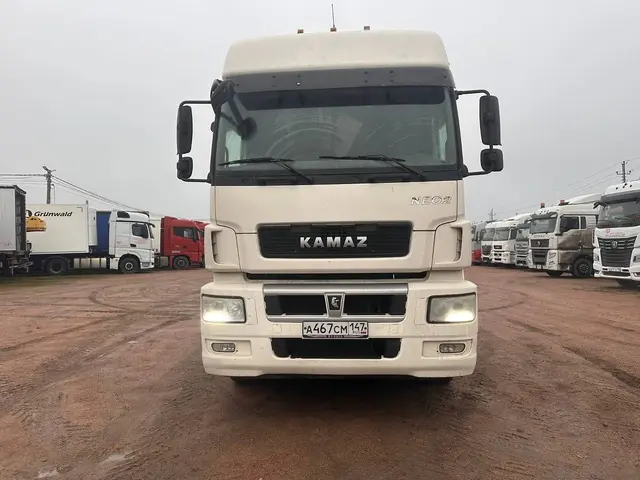 КАМАЗ 5490 4x2 Седельный тягач