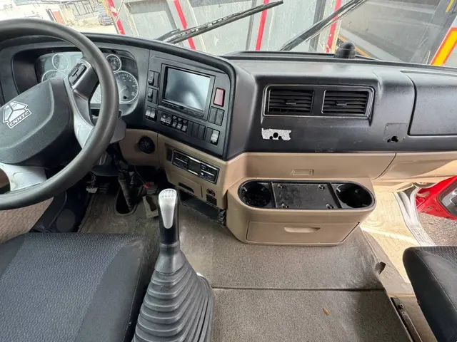 HOWO T5G 8x4 Самосвал, фото 5