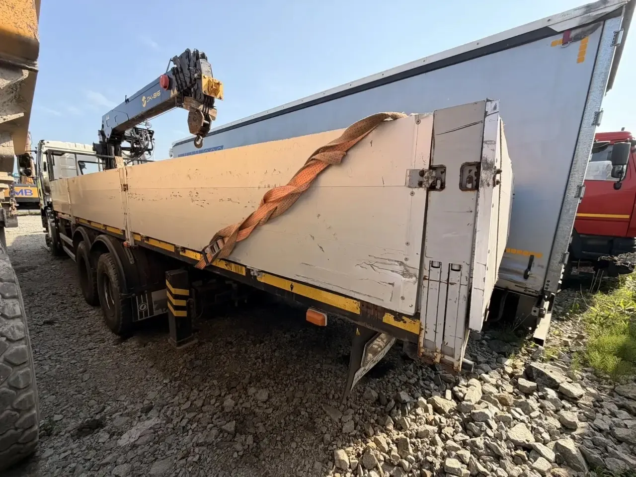 Юбо-Сумотори 4591* на шасси FAW CA 3250 6x6 Бортовой с КМУ, фото 4