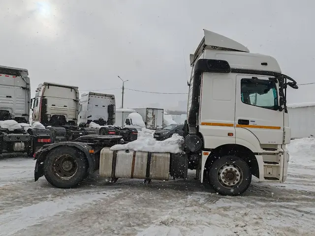 КАМАЗ 5490 4x2 Седельный тягач, фото 5