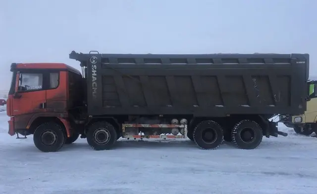Shacman SX* 8x4 Самосвал, фото 2