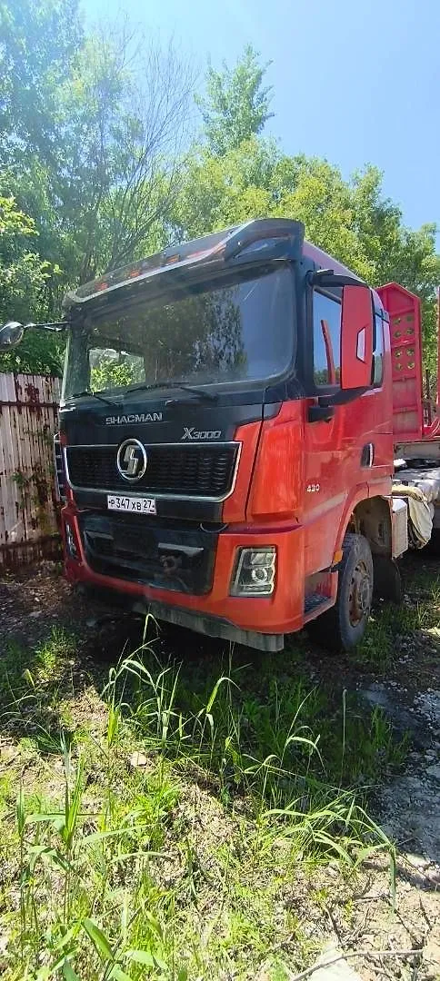Shacman SX* 6x6 Седельный тягач, фото 2
