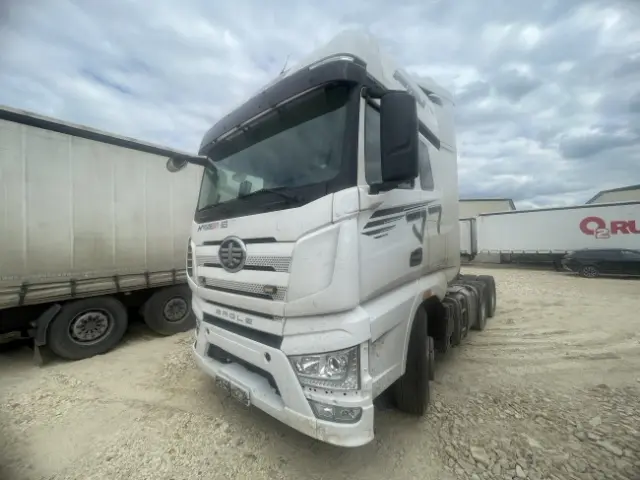 FAW J7