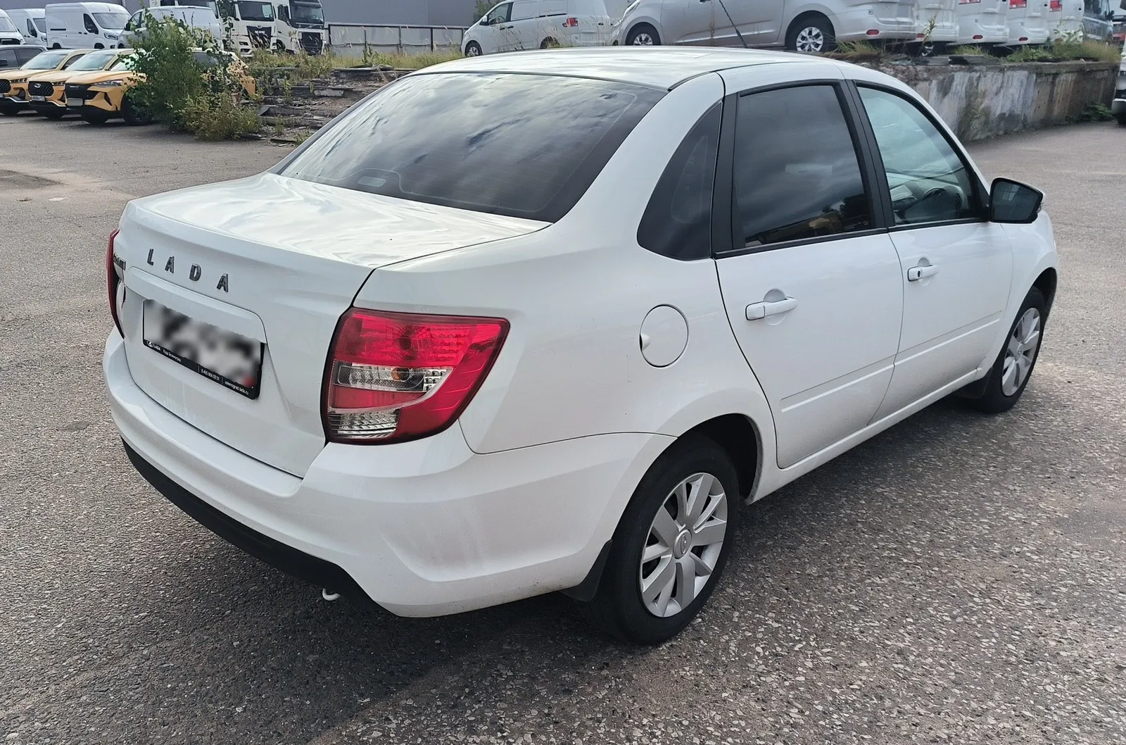 LADA Granta лифтбек, фото 3