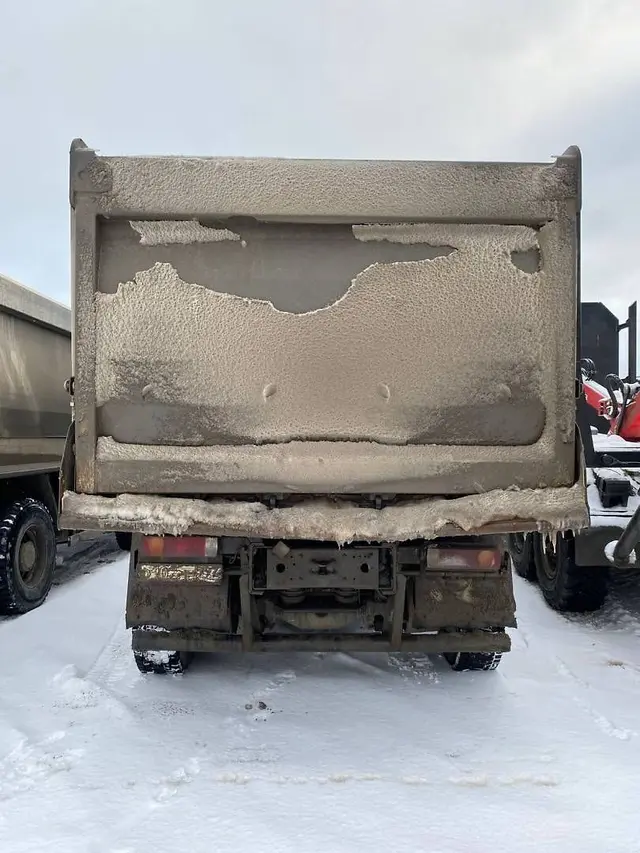 FAW CA 3310 8x4 Самосвал, фото 4
