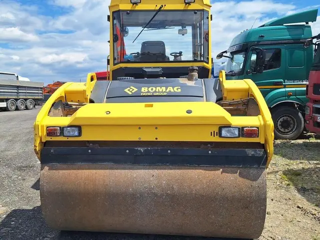 BOMAG BW 203 АD-4, фото 4