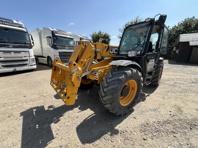 JCB 531-70 Телескопический погрузчик