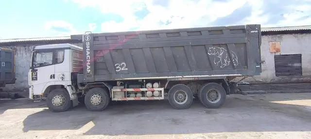 Shacman SX* 8x4 Самосвал, фото 3