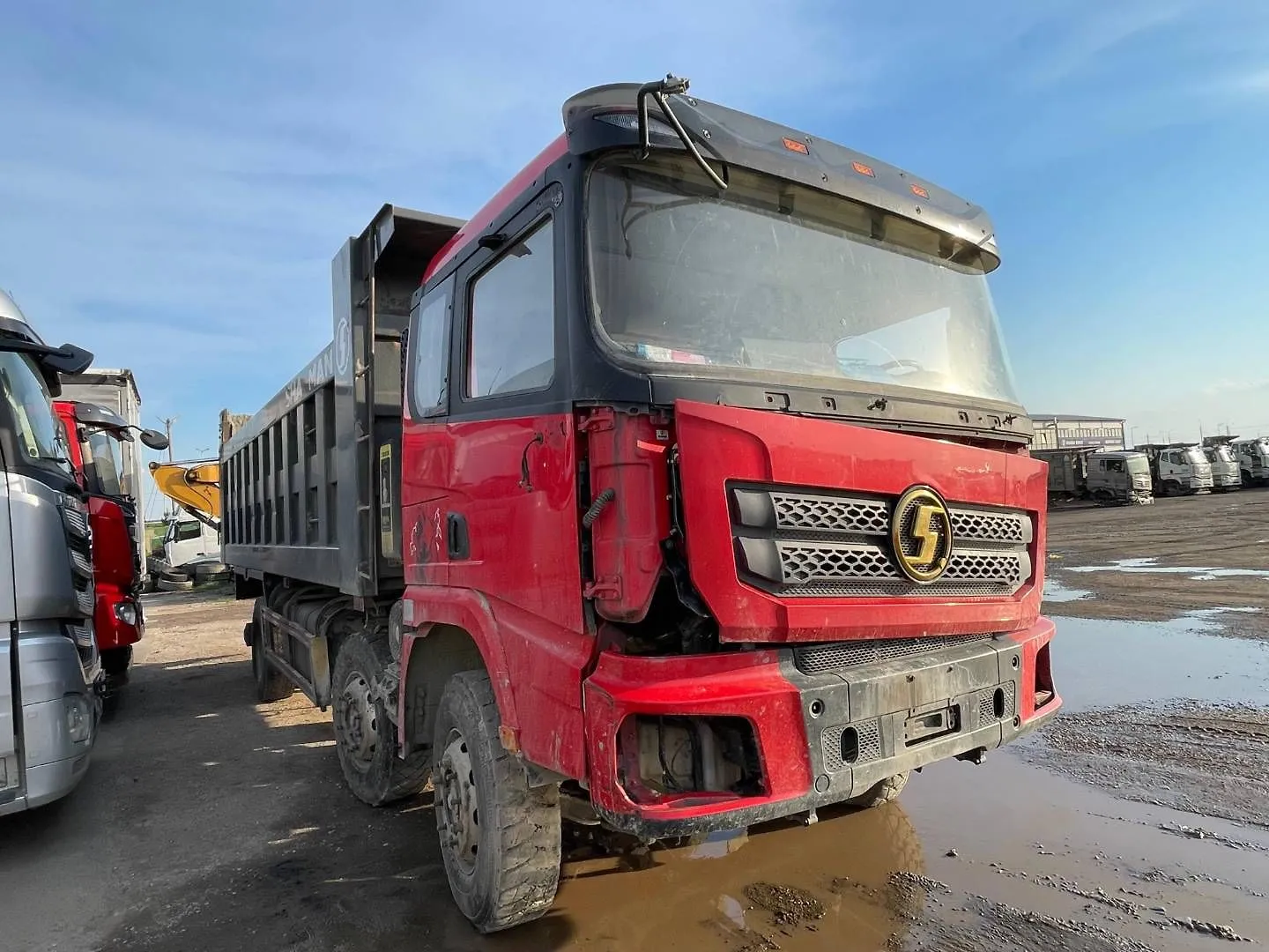 Shacman SX* 8x4 Самосвал, фото 2