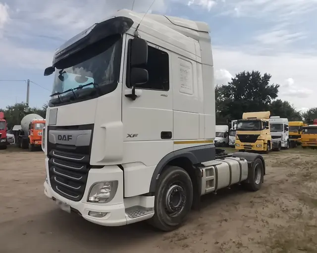 DAF XF 4x2 Седельный тягач