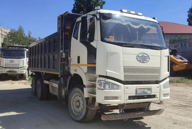 FAW CA 3250 6x4 Самосвал, фото 2