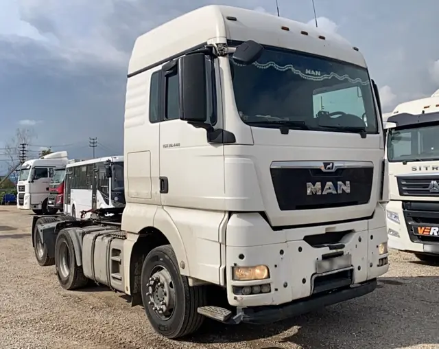 MAN TGX 6x2-2 Седельный тягач, фото 2