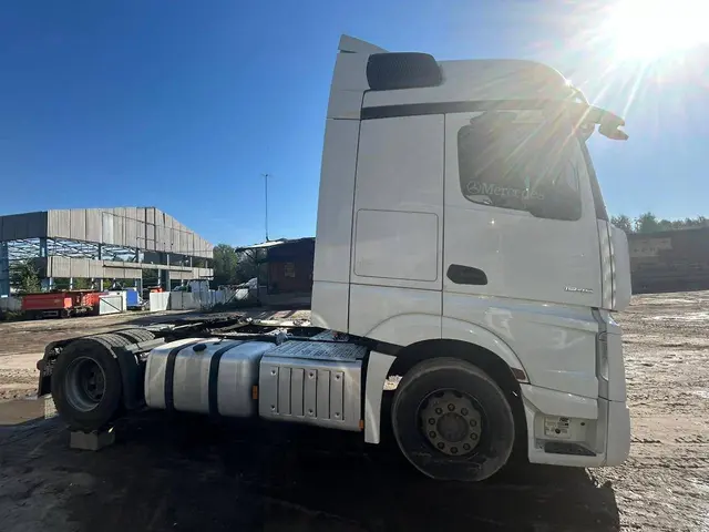 Mercedes-Benz ACTROS 4x2 Седельный тягач, фото 4