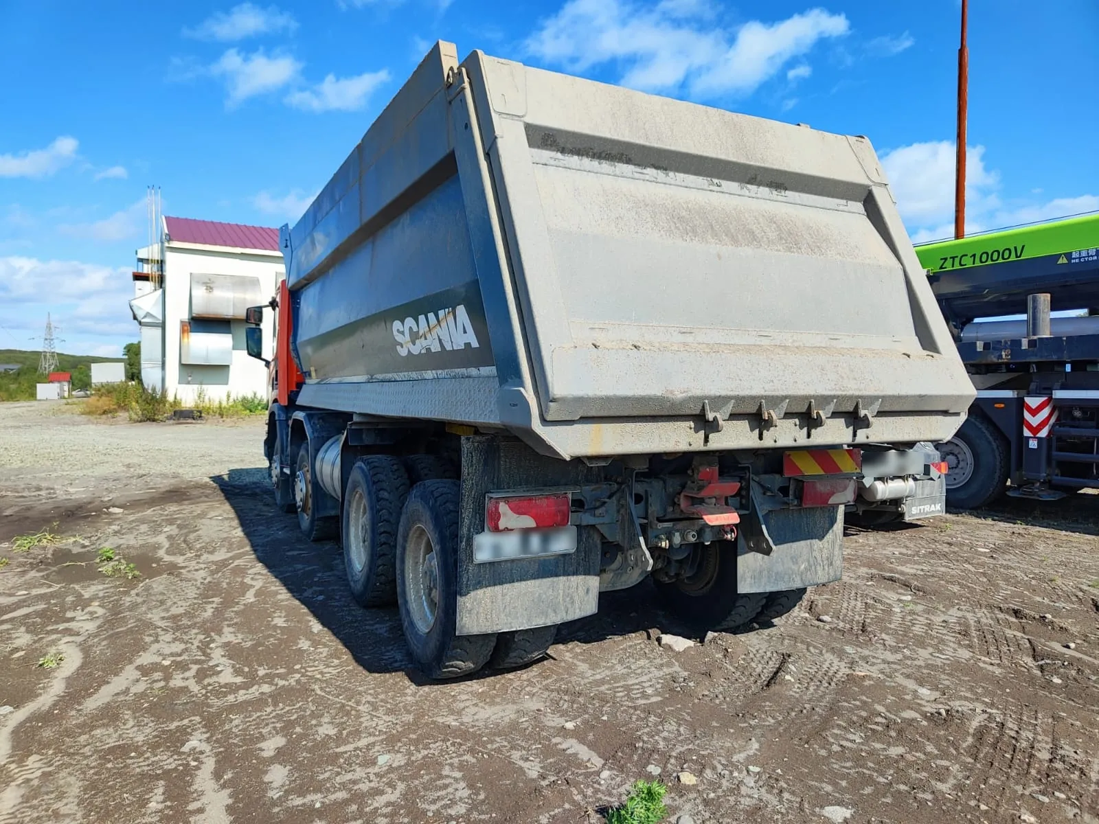 Scania P 8x4 Самосвал, фото 4