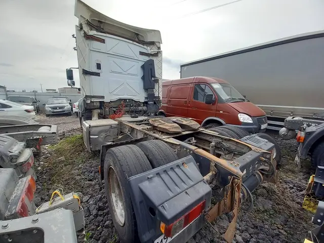 Ford Cargo 4x2 Седельный тягач, фото 4