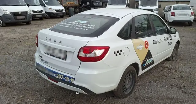 LADA Granta лифтбек, фото 3
