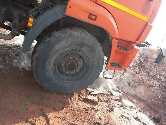 КАМАЗ 53504 6x6 Седельный тягач, фото 4
