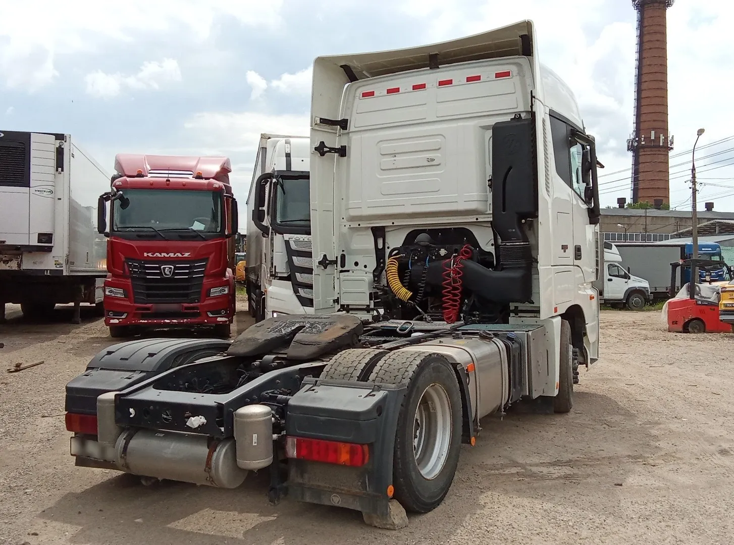 Foton AUMAN R 4x2 Седельный тягач, фото 3