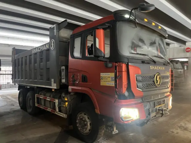 Shacman SX32586T384