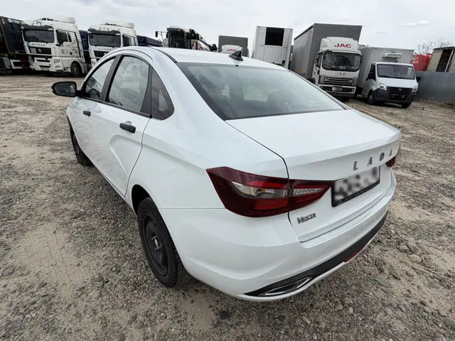 LADA Vesta седан, фото 4
