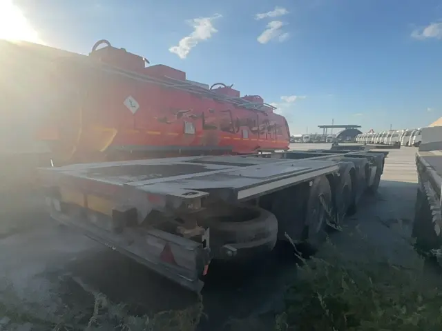 Тонар 998* Полуприцеп контейнеровоз 4 оси, фото 3