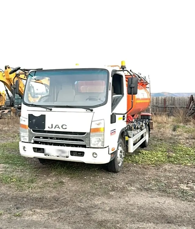 JAC N90 4x2 Автоцистерна нефтепромысловая