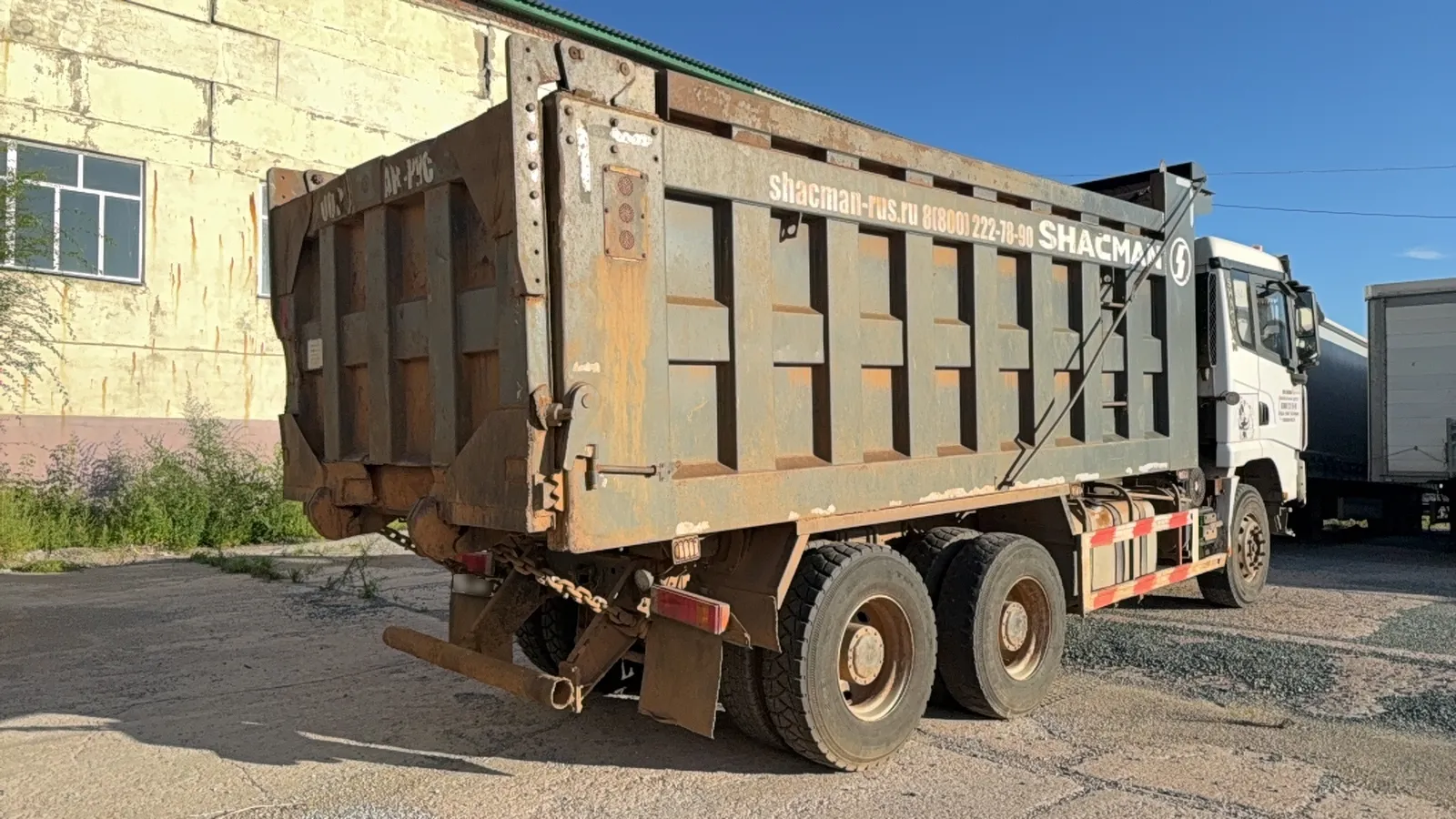 Shacman SX* 6x4 Самосвал, фото 3