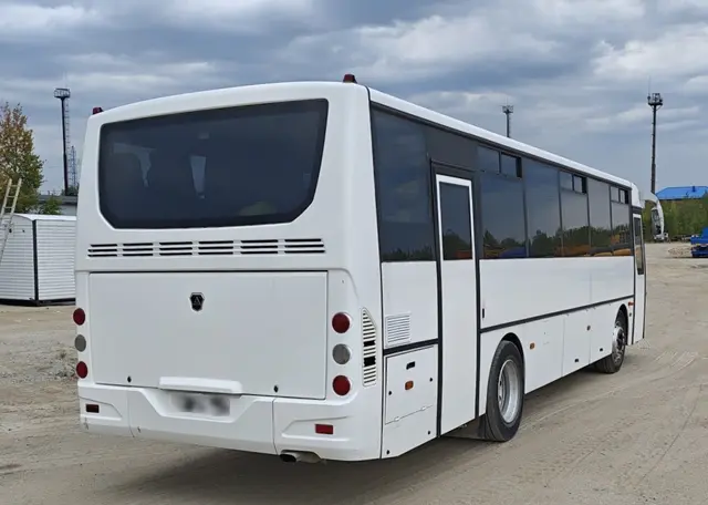 Кавз 4238 Автобус, фото 3