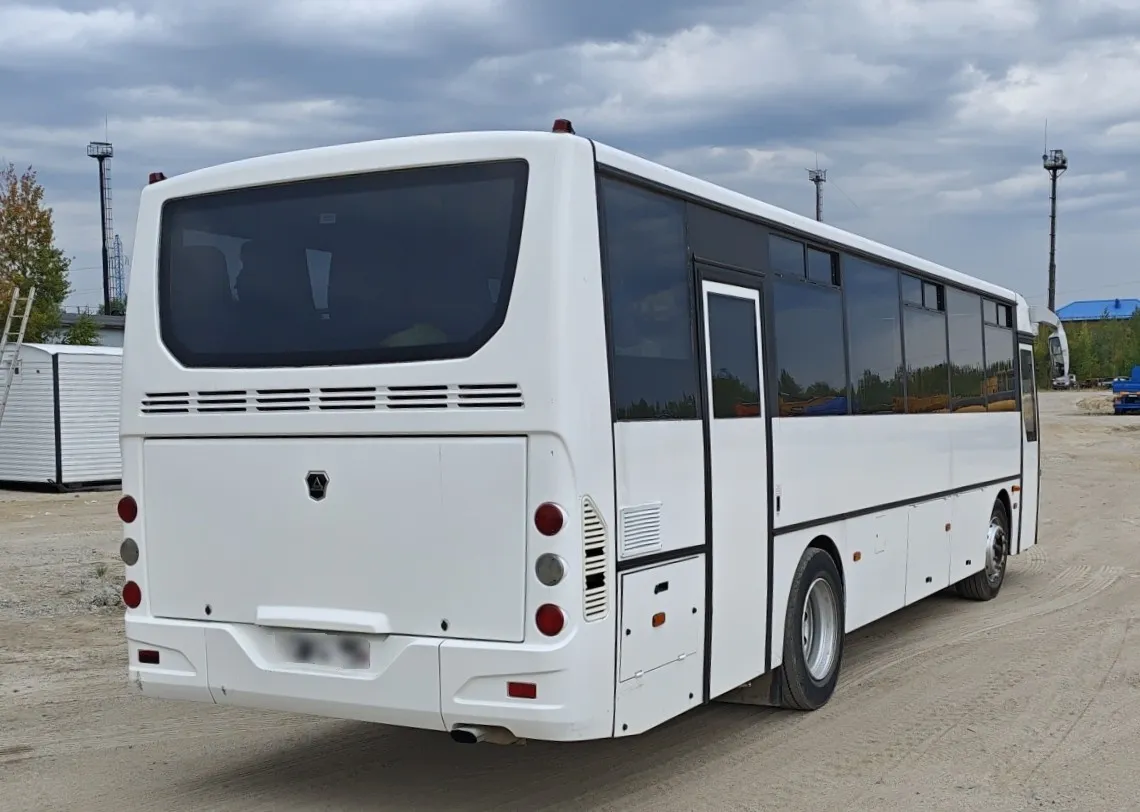 Кавз 4238 Автобус, фото 3