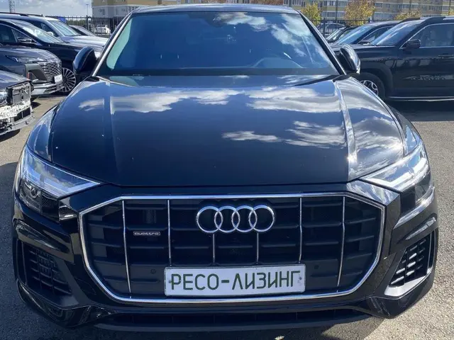 Audi Q8