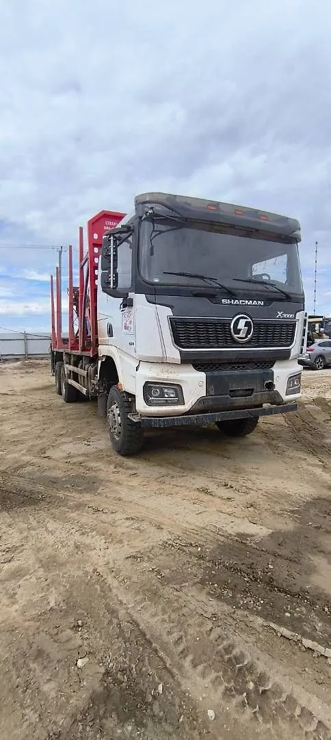 Shacman SX* 6x6 Сортиментовоз с КМУ, фото 2