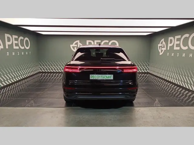 Audi Q8, фото 5