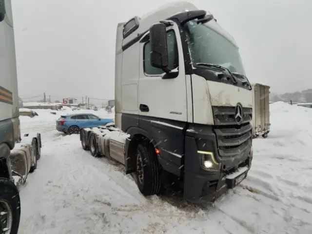 Mercedes-Benz Actros