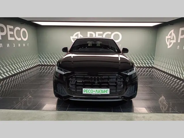 Audi Q8