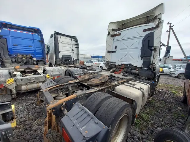 Ford Cargo 4x2 Седельный тягач, фото 5