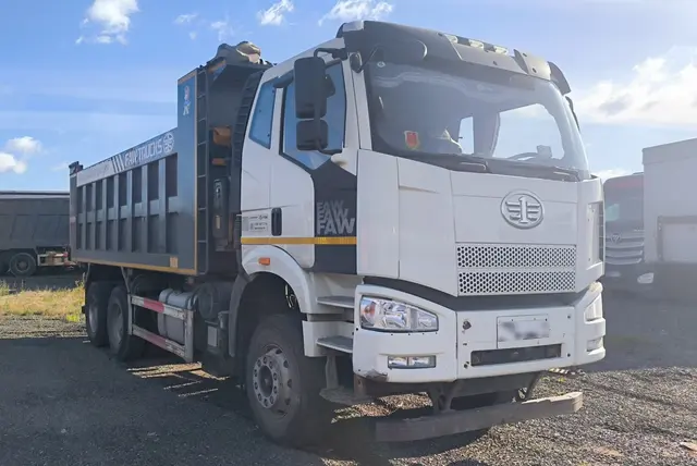 FAW J6* 6x4 Самосвал, фото 2