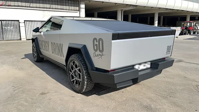 Tesla Cybertruck, фото 4
