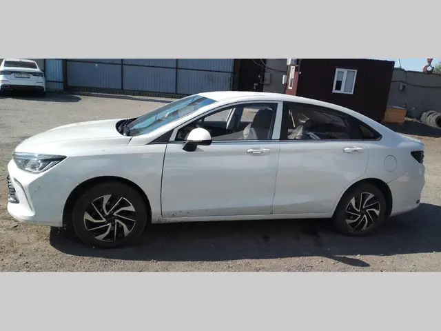 BAIC U5 PLUS, фото 2
