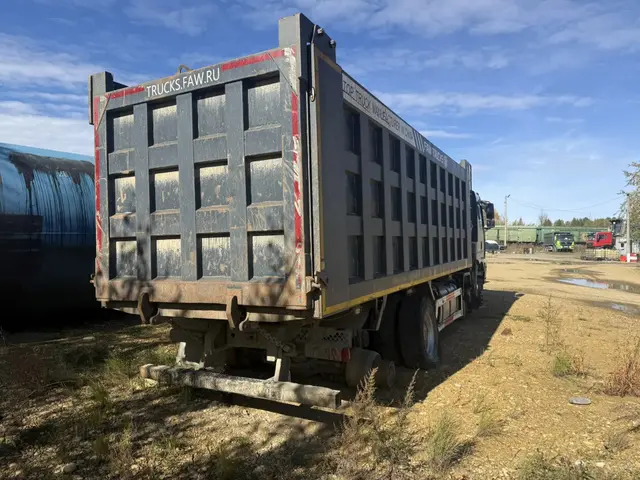 FAW J6 8x4 Самосвал, фото 3