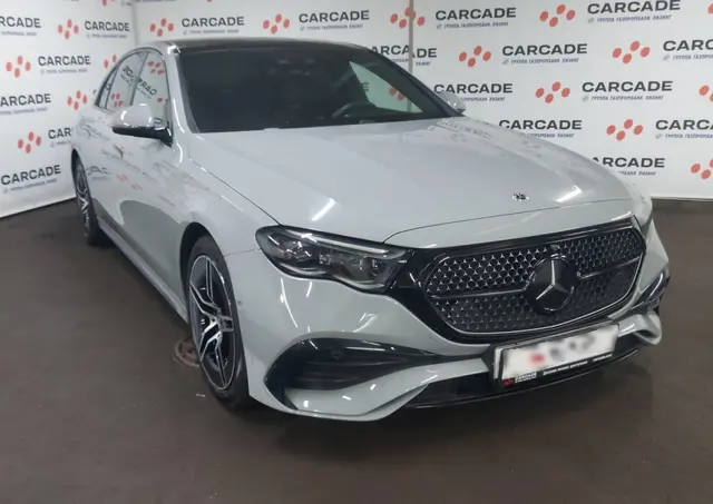 Mercedes-Benz E седан, фото 2
