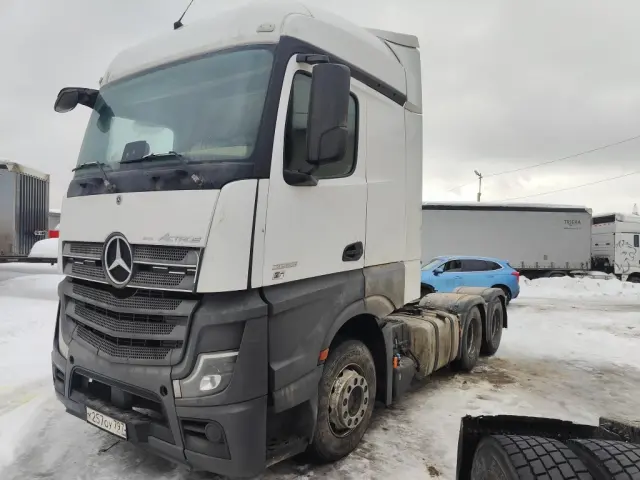 Mercedes-Benz Actros, фото 2