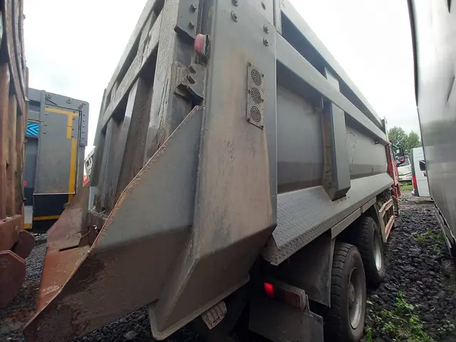 Shacman SX* 8x4 Самосвал, фото 4